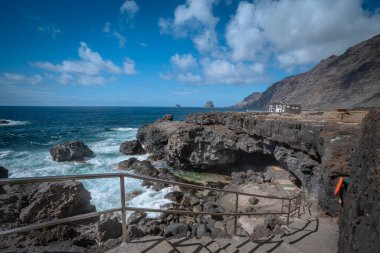 Las Puntas 'taki Rocky Beach El Ro. El Hierro adası. Kanarya Adaları