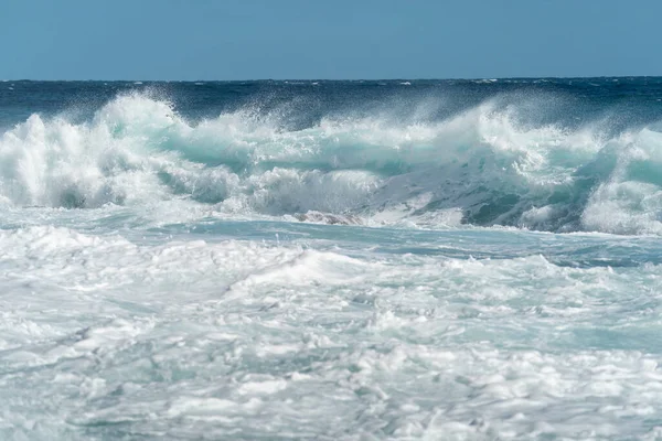 Strong Waves Close — Fotografia de Stock