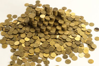 madeni para yığınları