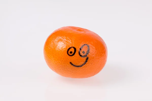 Orange lächelnde Mandarine. — Stockfoto