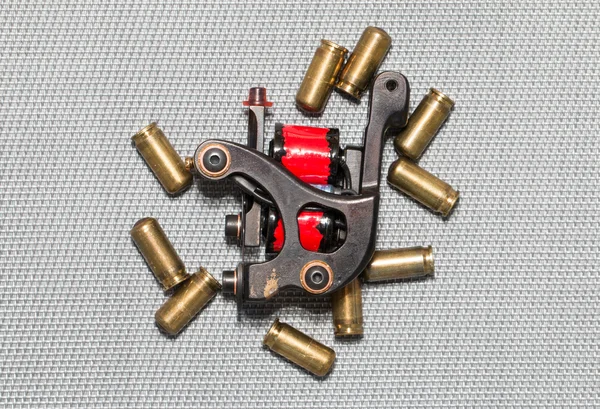 Tattoo machine ( gun ). — Stock Photo, Image