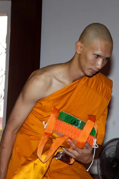 Prêtres orthodoxes moine en Thaïlande — Photo