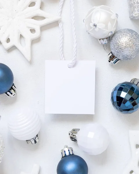 Üres Négyzet Ajándék Címke Fehér Kék Ezüst Karácsonyi Dekorációk Top — Stock Fotó