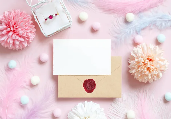 Card Envelope Pastel Flowers Pom Poms Feathers Ring Gift Box — Stock Fotó