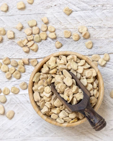 Bowl Raw Dry Grass Pea Wood Top View Healthy Protein — Stockfoto