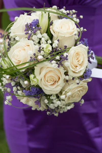 在婚礼上的新娘花束 — 图库照片