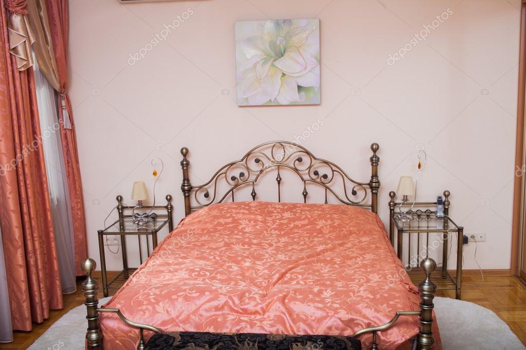 interieur kamer. gordijnen. gordijnen. slaapkamer — Stockfoto ... interieur kamer. gordijnen. gordijnen. slaapkamer — Stockfoto ...