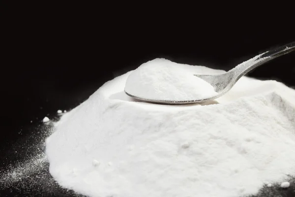 White powder on a spoon. — Stock Photo, Image