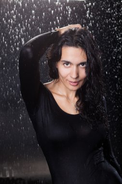 seksi kız yağmur.