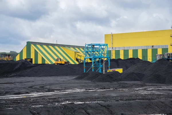 Отгрузка угля — стоковое фото