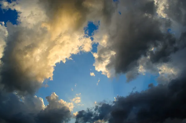 Storm cloud close-up — Stock Photo, Image