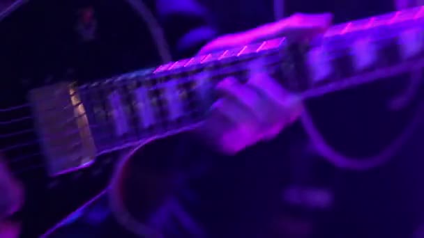 吉他弹奏者 3 — 图库视频影像