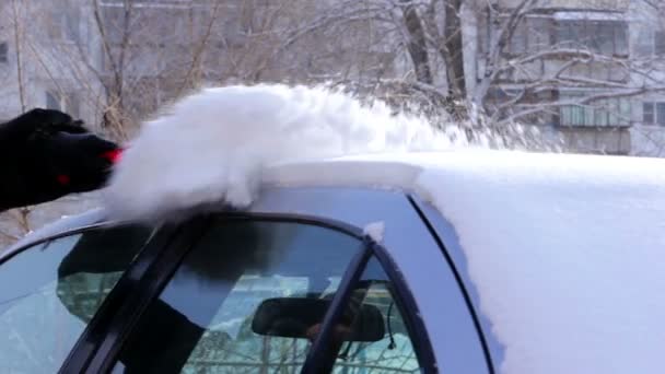 Coche de invierno — Vídeo de stock