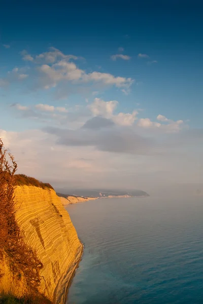 Svarta havets kust i gelendzhik, Ryssland — Stockfoto