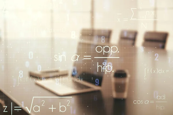 Творческая научная иллюстрация формул на современном компьютерном фоне, научная и исследовательская концепция. Мультиэкспозиция — стоковое фото