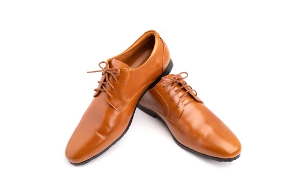 Beyaz Arka Planda Izole Edilmiş Yeni Erkek Deri Ayakkabısı Kahverengi — Stok fotoğraf