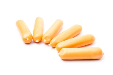 İzole edilmiş Sosis Yığını Beyaz Arkaplanda.