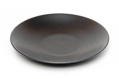 Beyaz Arkaplanda Siyah Seramik Tabak