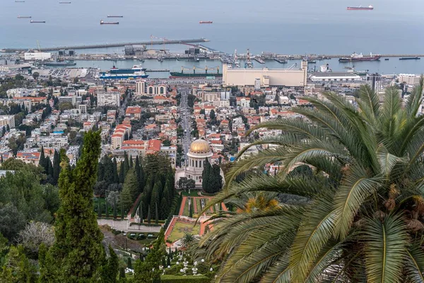 Blick Auf Die Bucht Von Haifa Und Den Bahai Tempel — Stockfoto