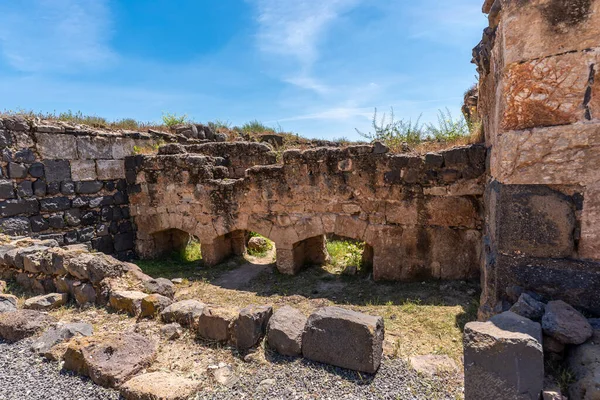 Belvoir Kalesi Harabeleri - Kokhav HaYarden Ulusal Parkı, İsrail. Haçlı kalesinin kalıntıları..