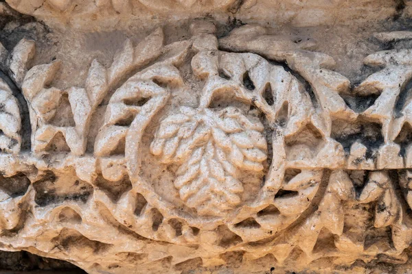 Zbliżenie Dat Rzeźbienia Ruinach Kafarnaum Izraelu Inne Nazwy Kfar Nahum — Zdjęcie stockowe