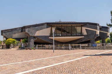 Capernaum, İsrail 18 Mayıs 2022 Capernaum 'da Aziz Peter Kilisesi' ne ithaf edilmiştir. Sekizgen şekilli kilise, Peter 'ın evinin kalıntılarının üzerine inşa edilmiş..