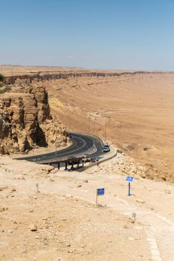 Makhtesh Ramon, Ramon Krateri, Mitzpe Ramon yakınlarında, İsrail 'in güneyindeki Negev Çölü' nde..