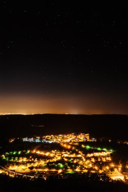 Yıldız üzerinde küçük bir şehir 1