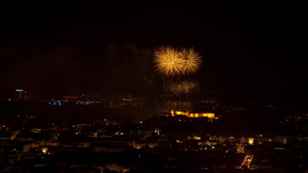 Fuegos artificiales nocturnos Timelapse — Vídeo de stock