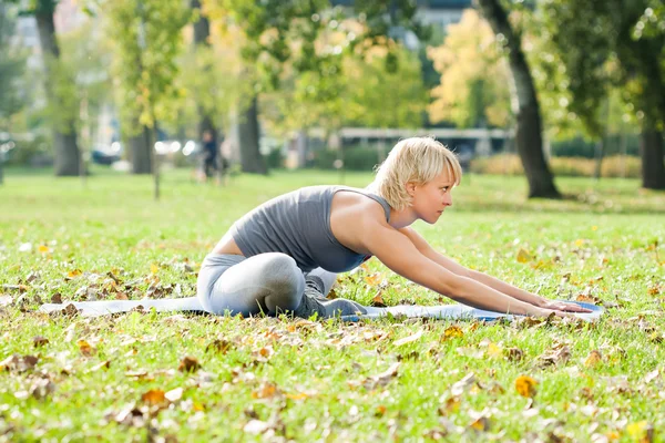 Yoga — Stockfoto