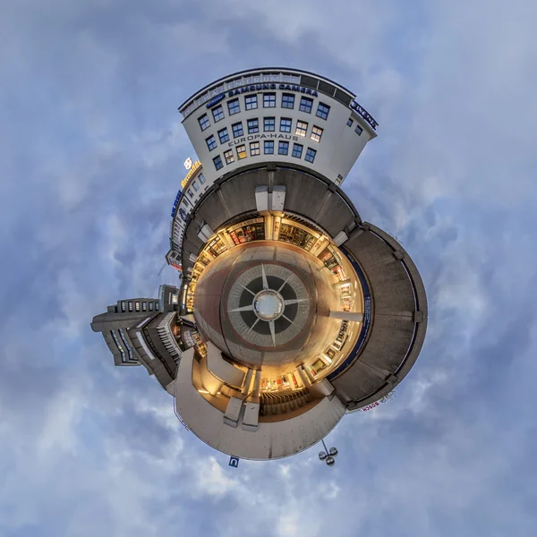 Kroepcke hål i hannover. lilla planet panorama. Stockfoto