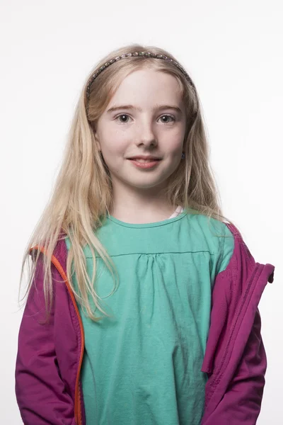 Portrait of a smiling little girl — Stock Photo, Image