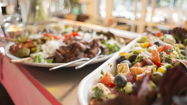 Self-Servis salata barı