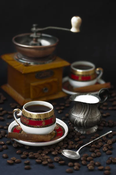 Moulin à café et café — Photo