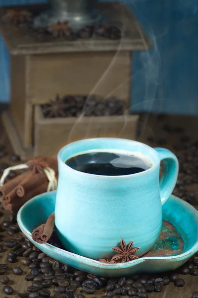 Café et vieux moulin à café — Photo