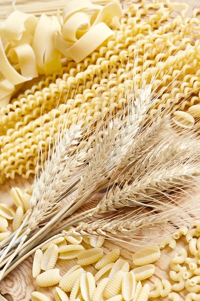 Pasta en granen — Stockfoto