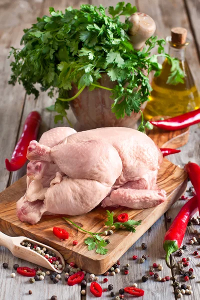 Rohes Huhn — Stockfoto