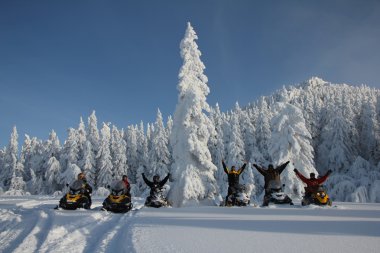 snowmobiles clipart