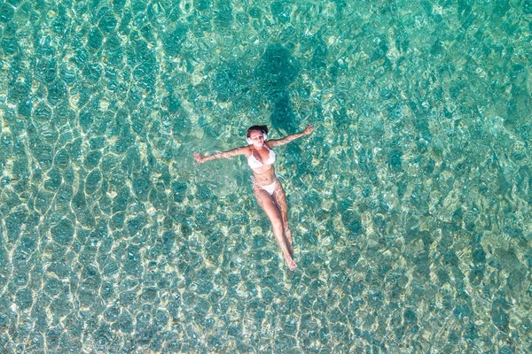 Arriba Vista Aérea Cuerpo Atlético Joven Hermosa Mujer Auriculares Escuchando —  Fotos de Stock