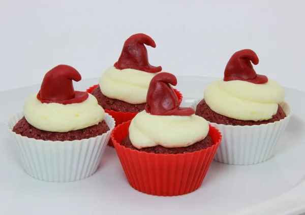 Red velvet cupcakes a krémhez választéka — Stock Fotó