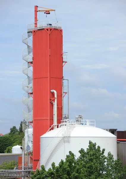 Planta industrial que produce aire comprimido con contenedor — Foto de Stock