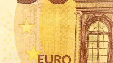 50 avroluk banknot dönüşümlü olarak yakınlaştırılıyor. Nakit euro banknotları.