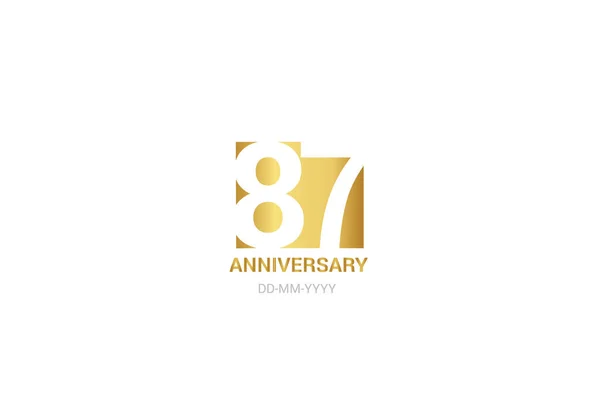 87周年ミニマリストのロゴ 10年後のジュビリーグリーティングカード 誕生日招待状 1年サインだ 白い背景の金の宇宙ベクトル図 — ストックベクタ