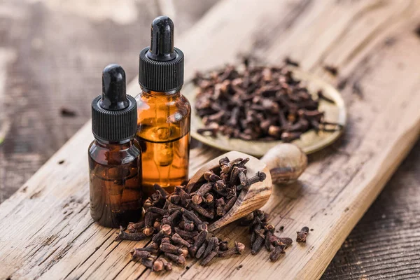 Essential Oil Clove Background Spice Concept — Stock Photo, Image