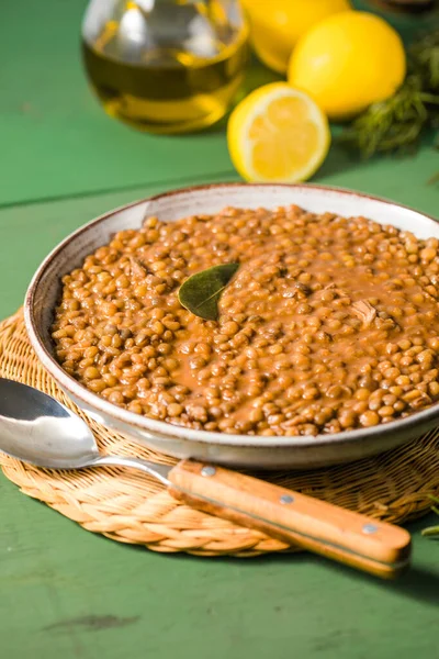 Sopa Falsa Sopa Lentilha Com Molho Tomate Alho Folha Louro — Fotografia de Stock