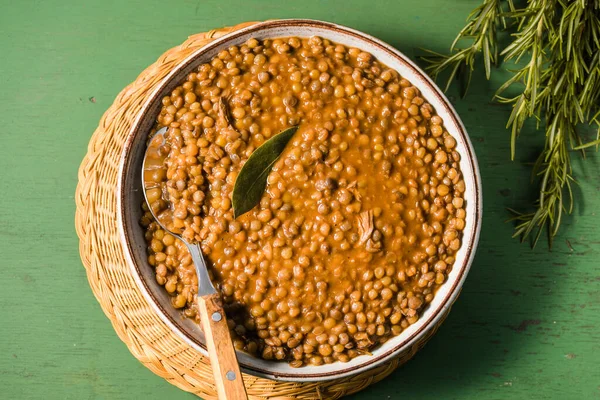 Sopa Falsa Sopa Lentilha Com Molho Tomate Alho Folha Louro — Fotografia de Stock