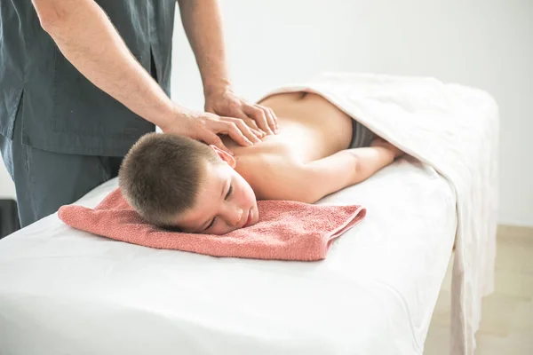 Boy Toddler Relaxes Therapeutic Massage Physiotherapist Working Patient Clinic Treat — Stock Photo, Image