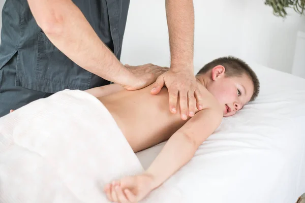 Boy Toddler Relaxes Therapeutic Massage Physiotherapist Working Patient Clinic Treat — Stock Photo, Image