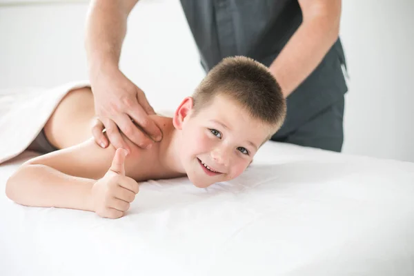 Boy Toddler Relaxes Therapeutic Massage Physiotherapist Working Patient Clinic Treat — Stock Photo, Image