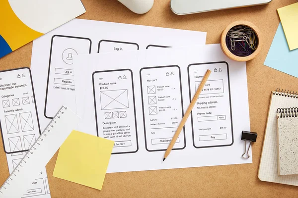 Webdesign Konzept Mehrere Mobile App Wireframe Skizzen Über Den Produktdesigner — Stockfoto